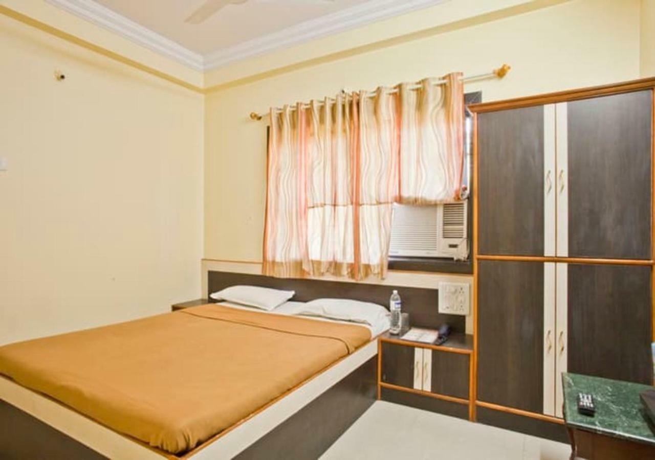 שירדי Hotel Sai Ganesh מראה חיצוני תמונה