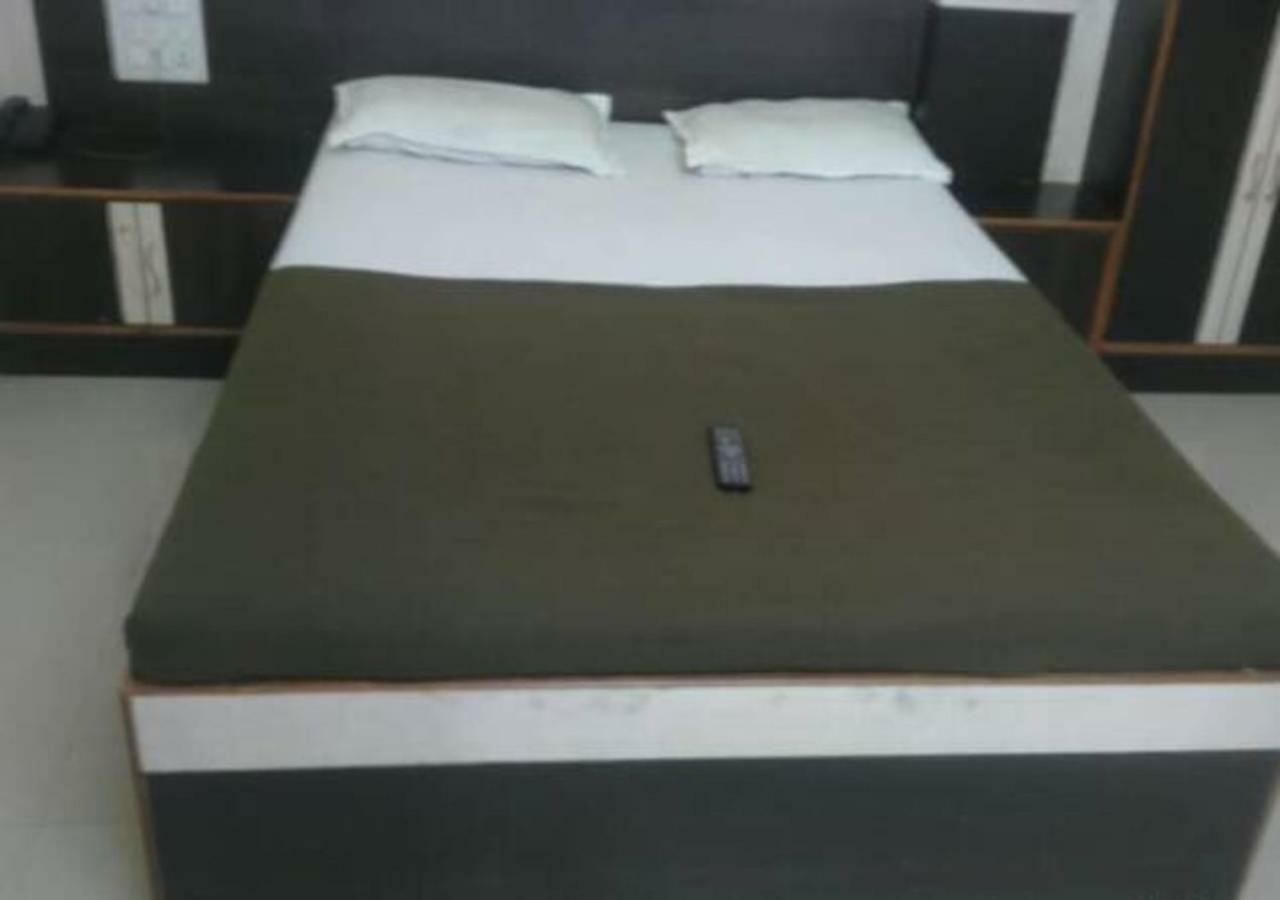 שירדי Hotel Sai Ganesh מראה חיצוני תמונה